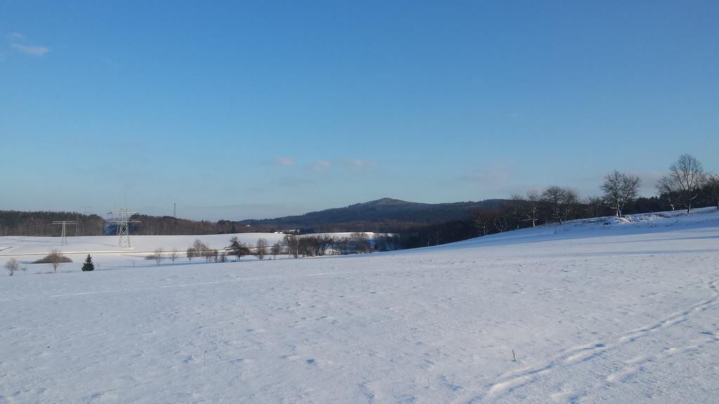 Ferienwohnungen Harmonie Und Bergblick Crostau Esterno foto